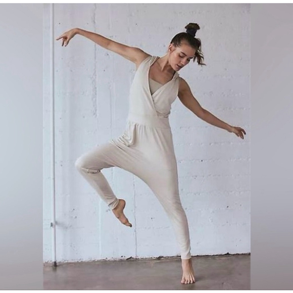 FP Movement Second Chance Onesie NWT M Bamboo Free People - Picture 1 of 6